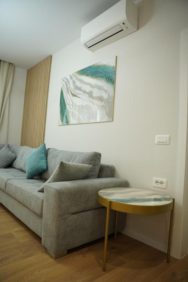 Feel Home Apartment Tirana Exterior foto